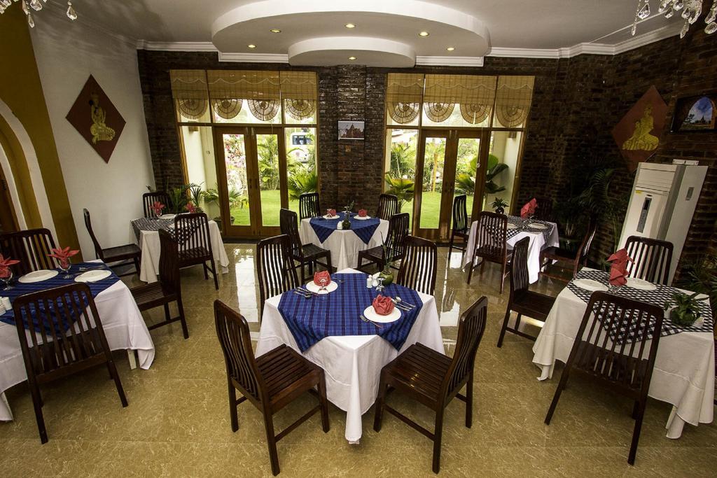 Raza Gyo Hotel Bagan Bagian luar foto